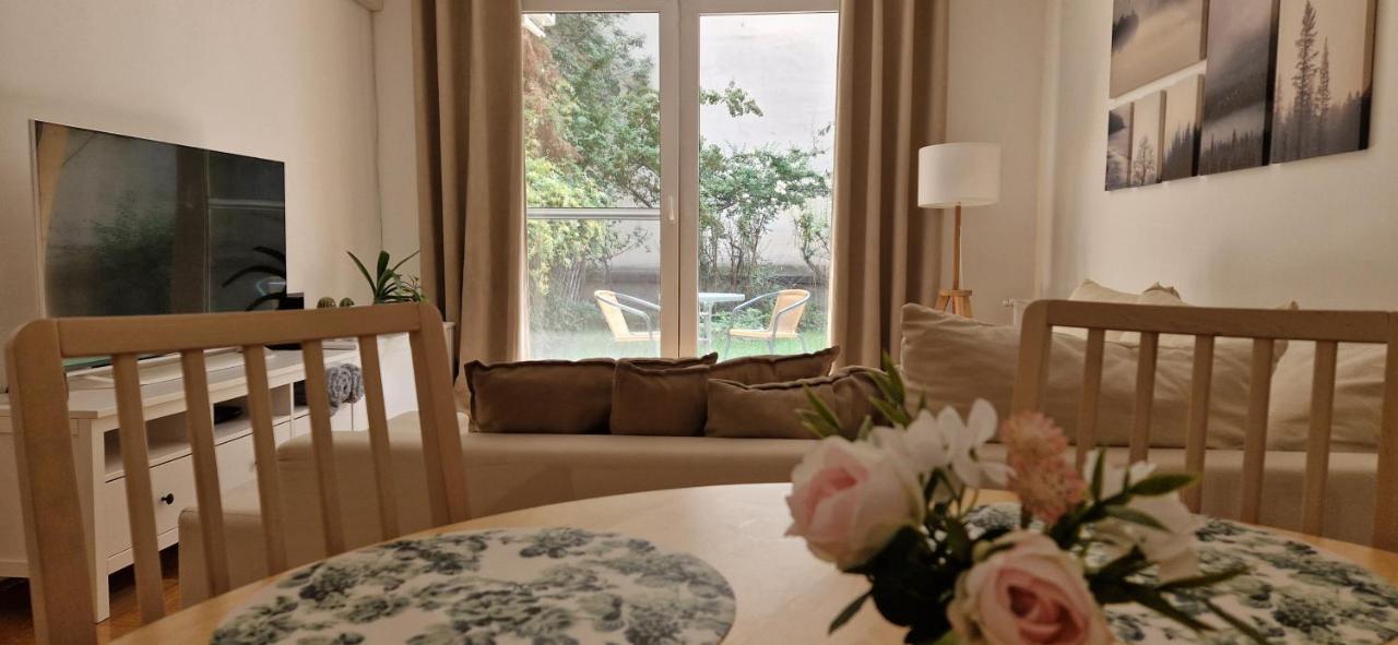 Garden In The Heart Of The Apartamento Budapeste